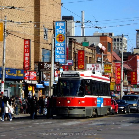 Photo 1 at 4 Glen Baillie Place, Chinatown, Toronto