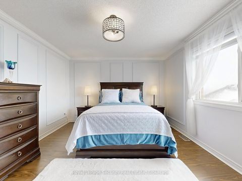Photo 29 at 128 Daiseyfield Crescent, Vellore Village, Vaughan