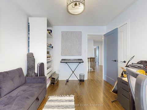 Photo 42 at 128 Daiseyfield Crescent, Vellore Village, Vaughan