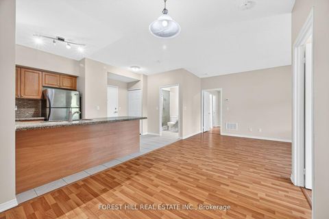 Photo 10 at 308 - 9451 Jane Street, Maple, Vaughan Photo 10 at 308 - 9451 Jane Street, Maple, Vaughan