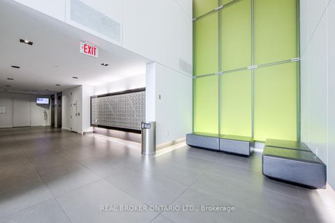Photo 23 at 423 - 32 Trolley Crescent, Moss Park, Toronto