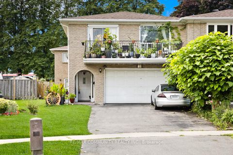 Photo 0 at 17 Tineta Crescent, Malvern West, Toronto