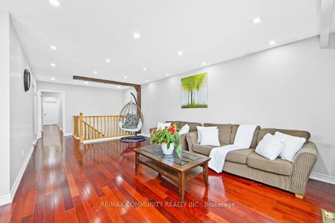 Photo 9 at 17 Tineta Crescent, Malvern West, Toronto