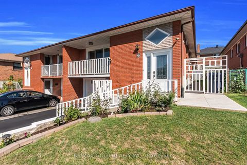 Photo 4 at 52 Paradelle Crescent, Jane Heights, Toronto