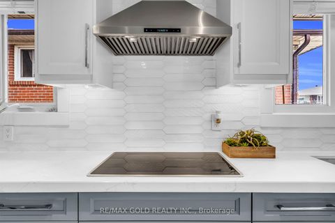 Photo 17 at 52 Paradelle Crescent, Jane Heights, Toronto