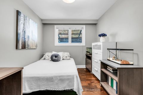 Photo 25 at 52 Paradelle Crescent, Jane Heights, Toronto