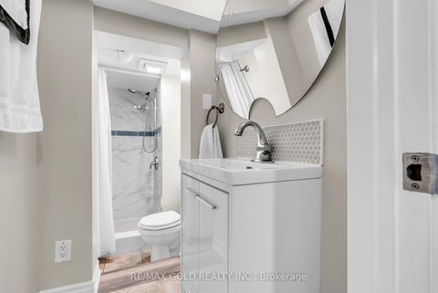Photo 37 at 52 Paradelle Crescent, Jane Heights, Toronto