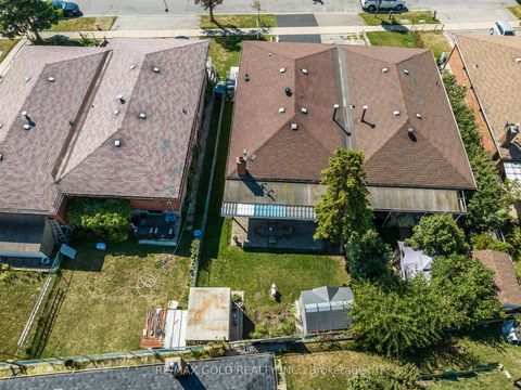 Photo 48 at 52 Paradelle Crescent, Jane Heights, Toronto