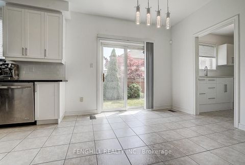 Photo 9 at 23 Vellore Woods Boulevard, Vellore Village, Vaughan