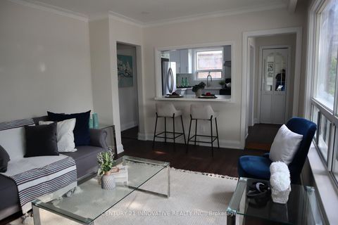 Photo 3 at 703 Midland Avenue, Kennedy Park, Toronto