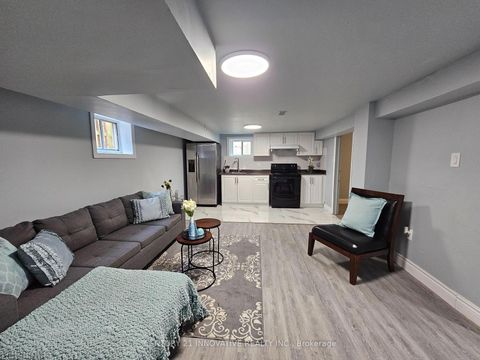 Photo 11 at 703 Midland Avenue, Kennedy Park, Toronto