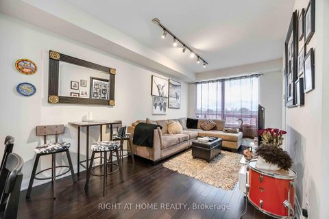 Photo 0 at 703 - 520 Steeles Avenue W, Yorkhill, Vaughan