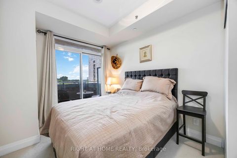 Photo 4 at 703 - 520 Steeles Avenue W, Yorkhill, Vaughan