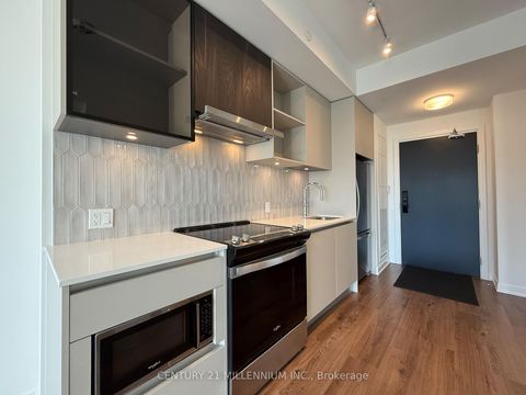 Photo 5 at 810 - 405 Dundas Street W, GO Glenorchy, Oakville