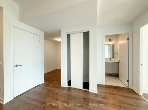 Photo 7 at 810 - 405 Dundas Street W, GO Glenorchy, Oakville