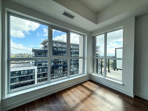 Photo 11 at 810 - 405 Dundas Street W, GO Glenorchy, Oakville