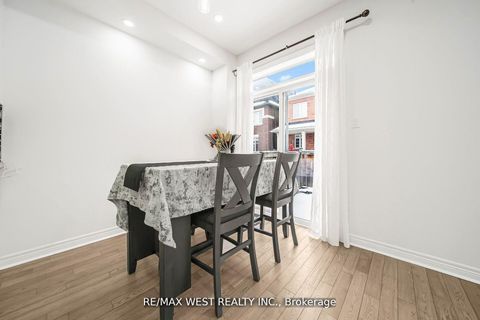 Photo 24 at 213 Sarah Cline Drive, GO Glenorchy, Oakville