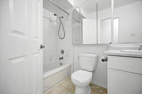 Photo 20 at 137 Chelwood Drive, Brownridge, Vaughan