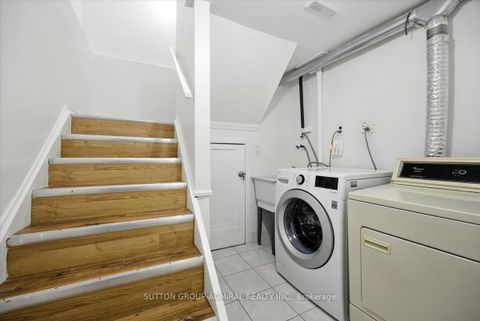 Photo 21 at 137 Chelwood Drive, Brownridge, Vaughan