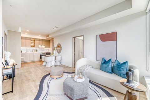 Photo 18 at 609 - 95 Mcmahon Drive, Bayview Village, Toronto