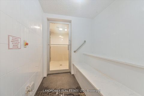 Photo 28 at 2108 - 750 Bay Street, Bay Street Corridor, Toronto