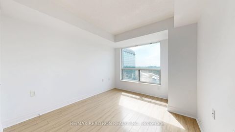 Photo 25 at 2007 - 21 Hillcrest Avenue, Willowdale East, Toronto