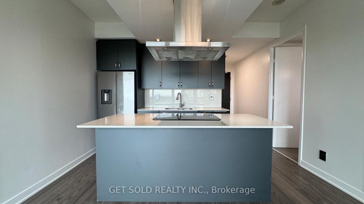 Photo 4 at 730 - 165 Legion Road N, Mimico, Toronto