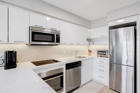 Photo 17 at 513 - 565 Wilson Avenue, Clanton Park, Toronto