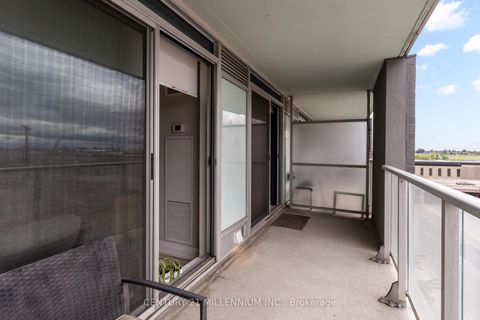 Photo 37 at 513 - 565 Wilson Avenue, Clanton Park, Toronto