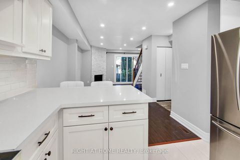 Photo 8 at 13 - 2716 St Clair Avenue E, Parkview, Toronto