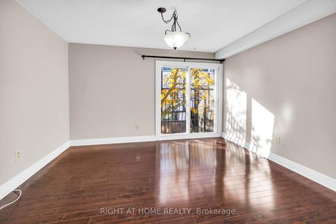 Photo 14 at 13 - 2716 St Clair Avenue E, Parkview, Toronto