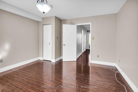 Photo 16 at 13 - 2716 St Clair Avenue E, Parkview, Toronto
