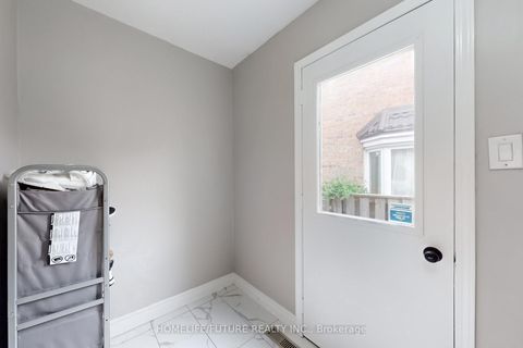 Photo 17 at 75 Calverley Trail, Highland Creek, Toronto