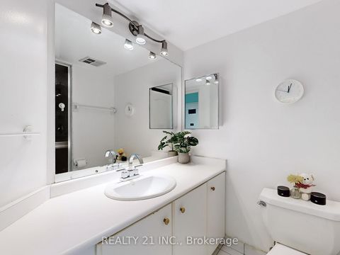 Photo 23 at 488 - 1 Greystone Walk Drive, Kennedy Park, Toronto