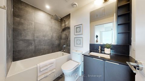 Photo 19 at 5808 - 8 Wellesley Street W, Bay Street Corridor, Toronto