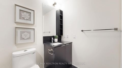 Photo 20 at 5808 - 8 Wellesley Street W, Bay Street Corridor, Toronto