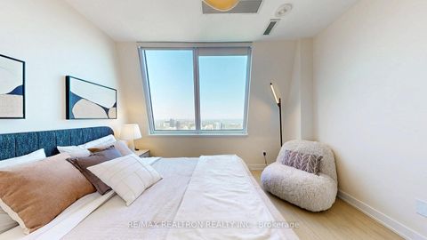 Photo 24 at 5808 - 8 Wellesley Street W, Bay Street Corridor, Toronto