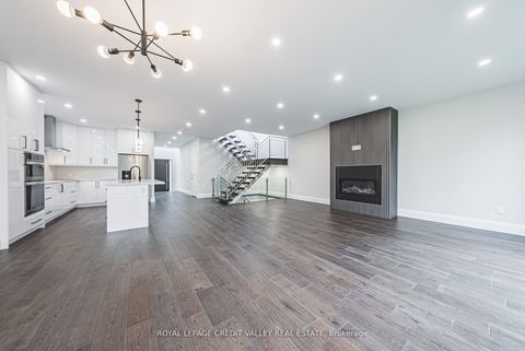 Photo 13 at 18 Bellman Avenue, Alderwood, Toronto