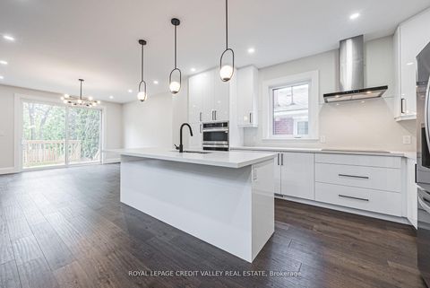 Photo 15 at 18 Bellman Avenue, Alderwood, Toronto