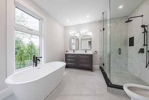 Photo 24 at 18 Bellman Avenue, Alderwood, Toronto