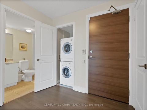 Photo 5 at 609 - 23 Sheppard Avenue E, Willowdale East, Toronto