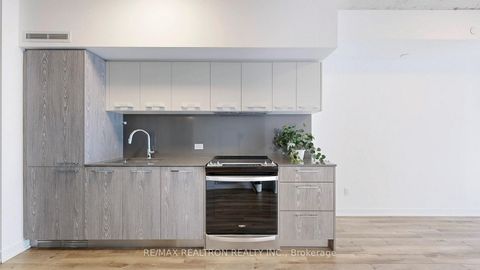 Photo 15 at 611 - 45 Baseball Place, South Riverdale, Toronto