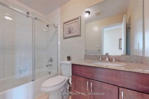 Photo 7 at 8 Raintree Crescent, Oak Ridges, Richmond Hill