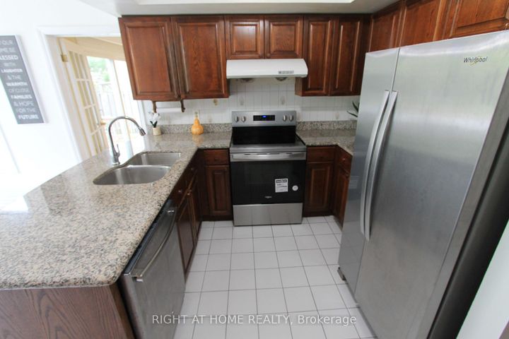 Photo 21 at 26 Leighland Drive, Unionville, Markham