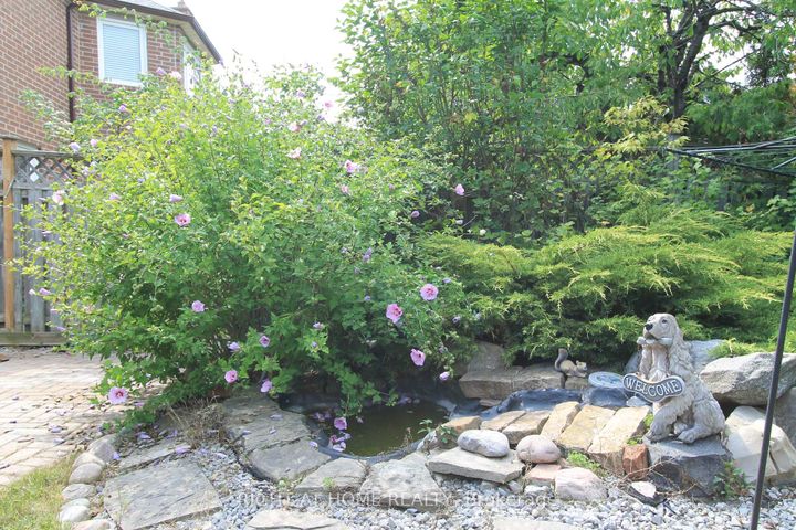Photo 39 at 26 Leighland Drive, Unionville, Markham