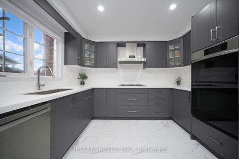 Photo 11 at 173 Monte Carlo Drive, Sonoma Heights, Vaughan