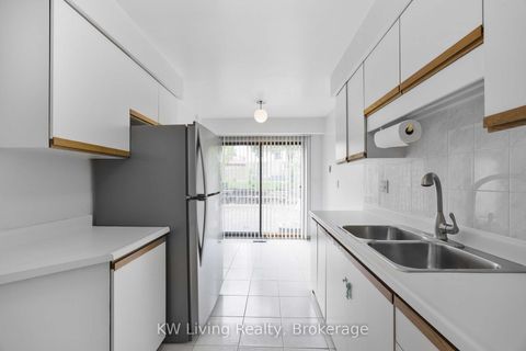 Photo 7 at 66 Placentia Boulevard, Agincourt North, Toronto