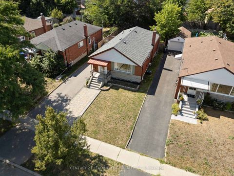 Photo 4 at 88 Canlish Road, Dorset Park, Toronto