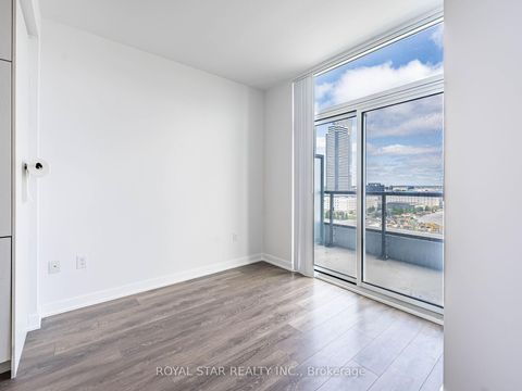 Photo 17 at 1120 - 38 Honeycrisp Crescent, Concord, Vaughan