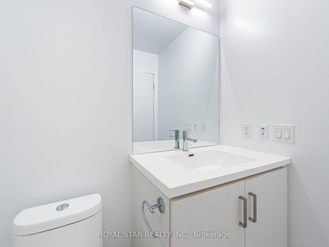 Photo 22 at 1120 - 38 Honeycrisp Crescent, Concord, Vaughan